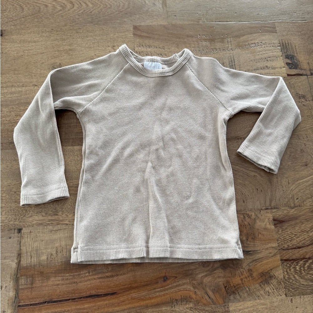 Mebie baby ribbed stretch cream top size 18 months
